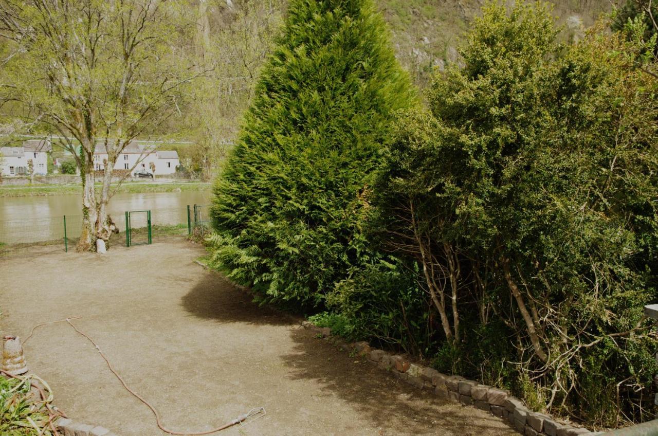 Le Doux Rivage, Proche De Charleville, Jardin Et Acces A La Voie Verte Joigny-sur-Meuse Εξωτερικό φωτογραφία