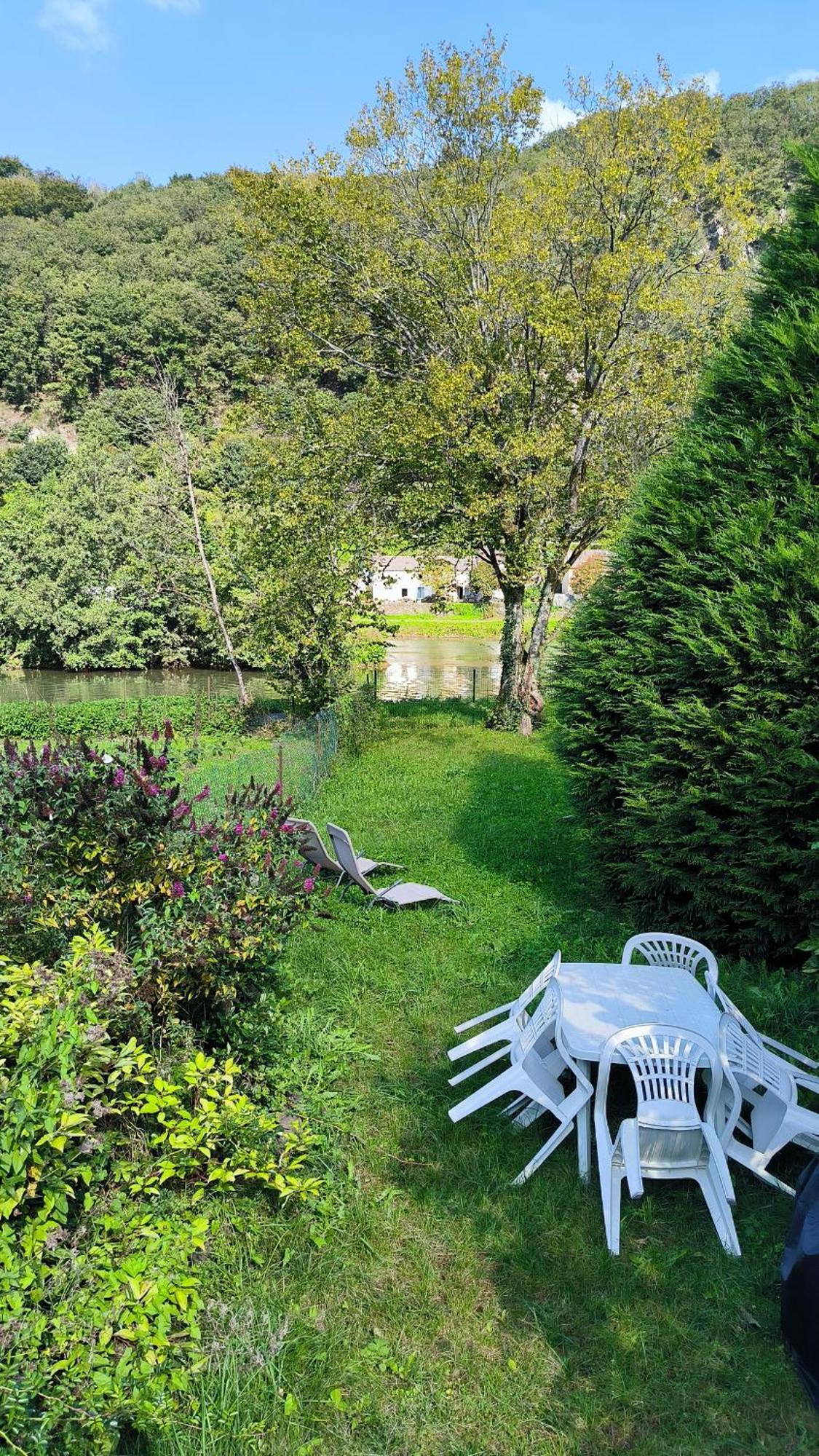 Le Doux Rivage, Proche De Charleville, Jardin Et Acces A La Voie Verte Joigny-sur-Meuse Εξωτερικό φωτογραφία